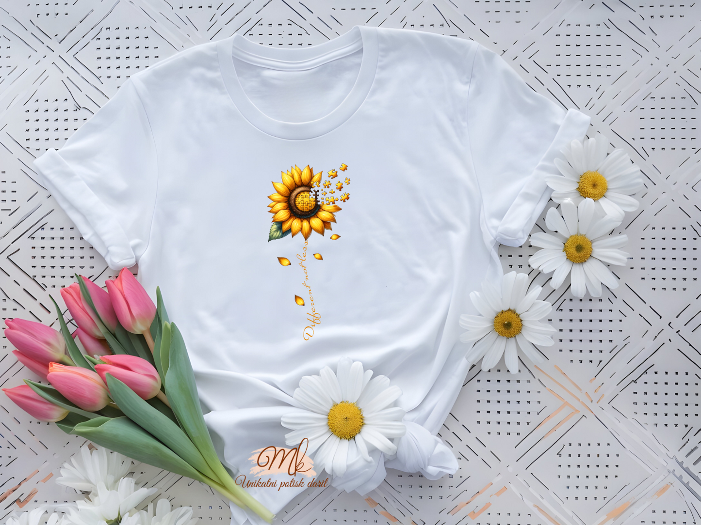 Majica Different Not Less